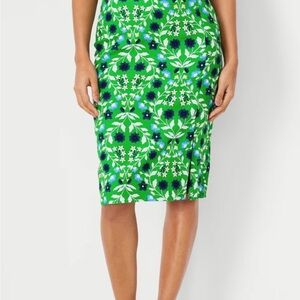 Ann Taylor Petite Floral Linen Blend Side Slit Pencil Skirt, 14P